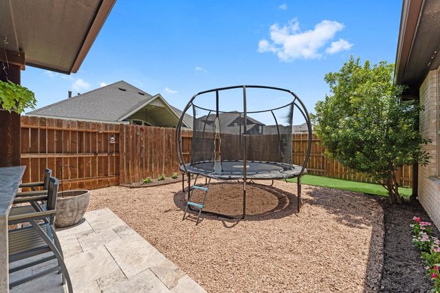 1123 Great Grey Owl Court, Conroe, TX 77385
