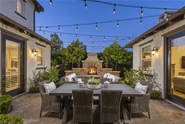 10 Jenny, Ladera Ranch, CA 92694