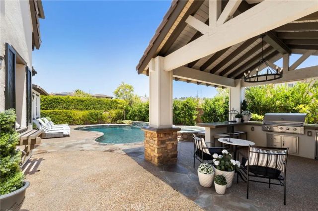 10 Jenny, Ladera Ranch, CA 92694