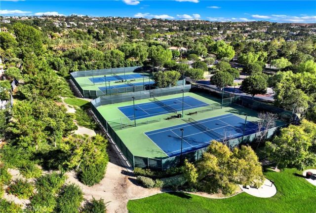10 Jenny, Ladera Ranch, CA 92694