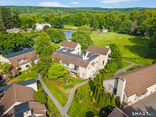 29 Heritage Village D, Southbury, CT 06488