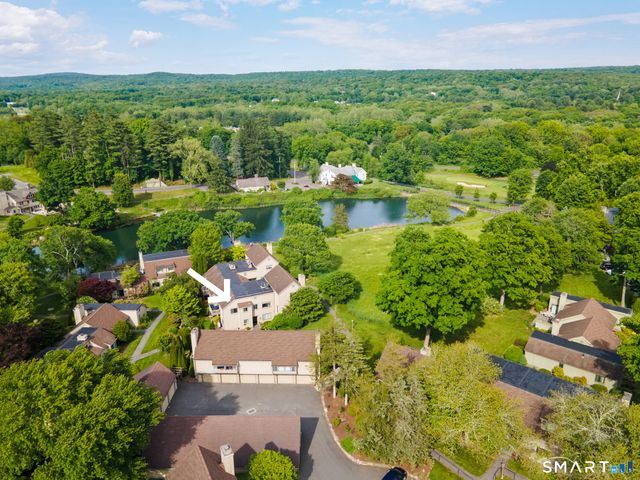 29 Heritage Village D, Southbury, CT 06488
