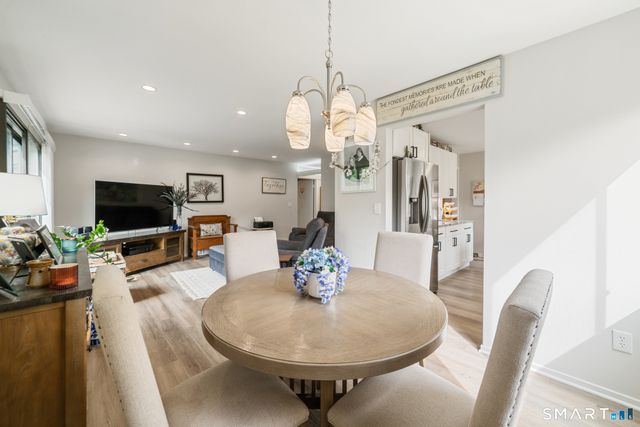 29 Heritage Village D, Southbury, CT 06488