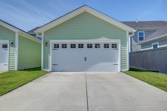 117 Archdale Street, Summerville, SC 29486