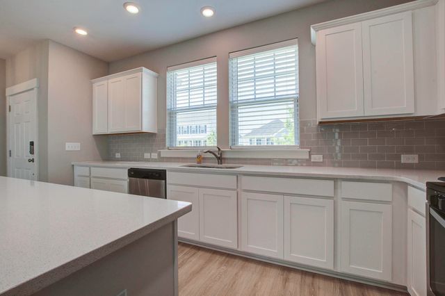 117 Archdale Street, Summerville, SC 29486