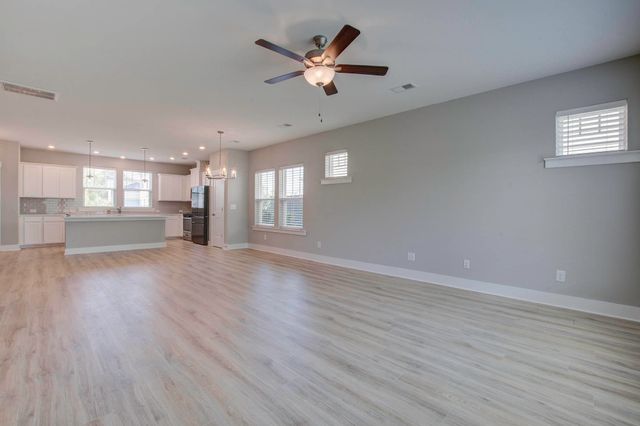 117 Archdale Street, Summerville, SC 29486