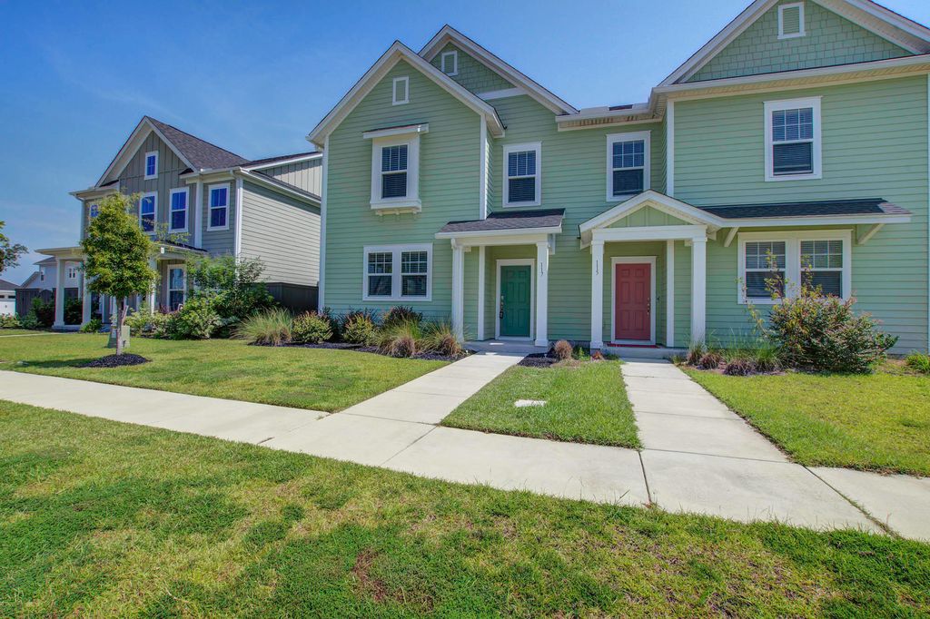 117 Archdale Street, Summerville, SC 29486