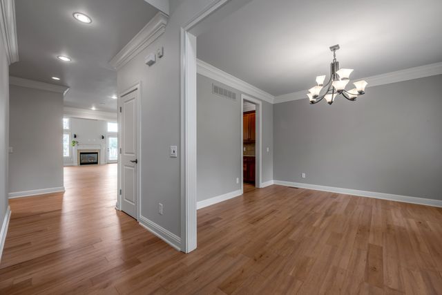 1885 Goodpaster Way, Lexington, KY 40505