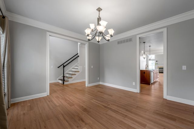 1885 Goodpaster Way, Lexington, KY 40505