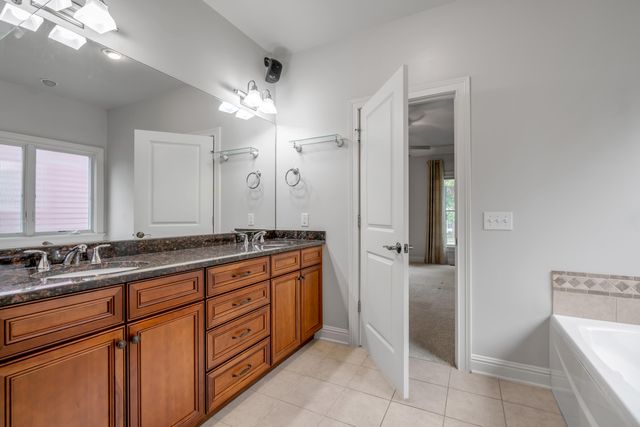 1885 Goodpaster Way, Lexington, KY 40505