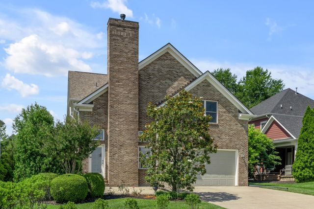 1885 Goodpaster Way, Lexington, KY 40505
