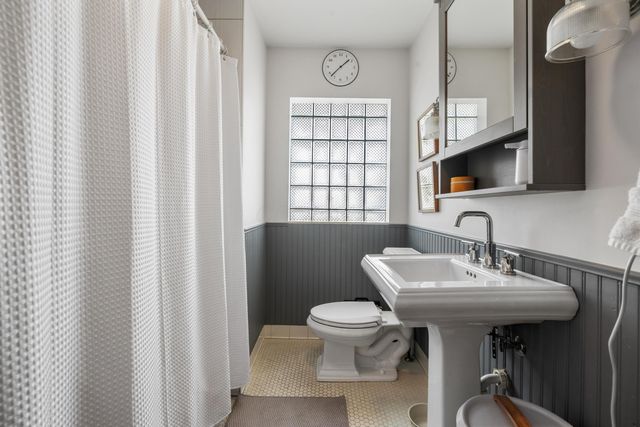 2188 Bryden Road, Columbus, OH 43209