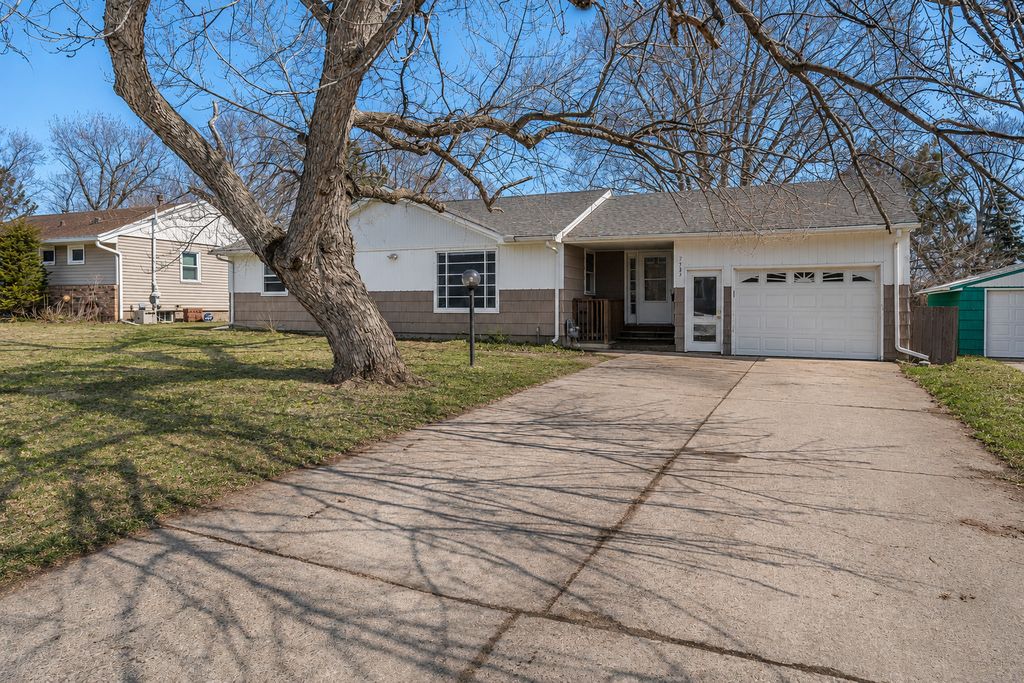 7433 12th Avenue S, Richfield, MN 55423