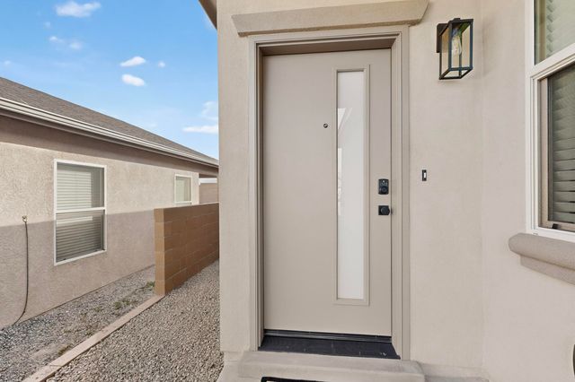 10704 Cenote Road SW, Albuquerque, NM 87121