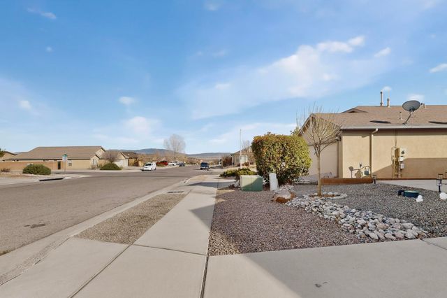 10704 Cenote Road SW, Albuquerque, NM 87121