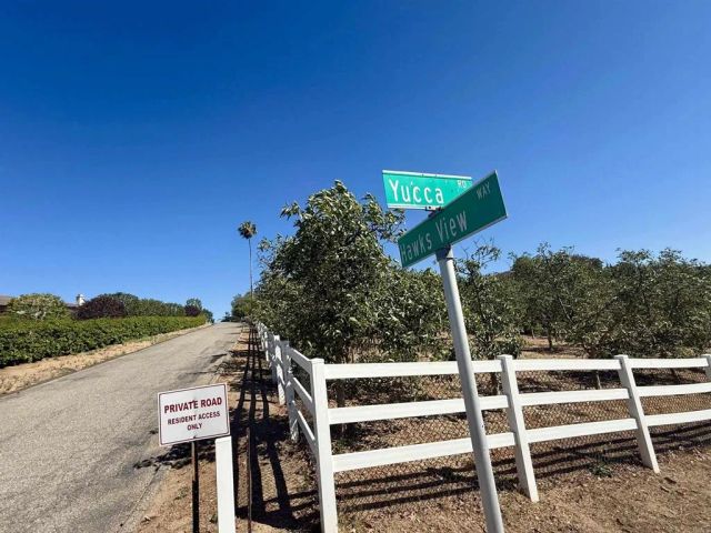 Hawks View, Fallbrook, CA 92028