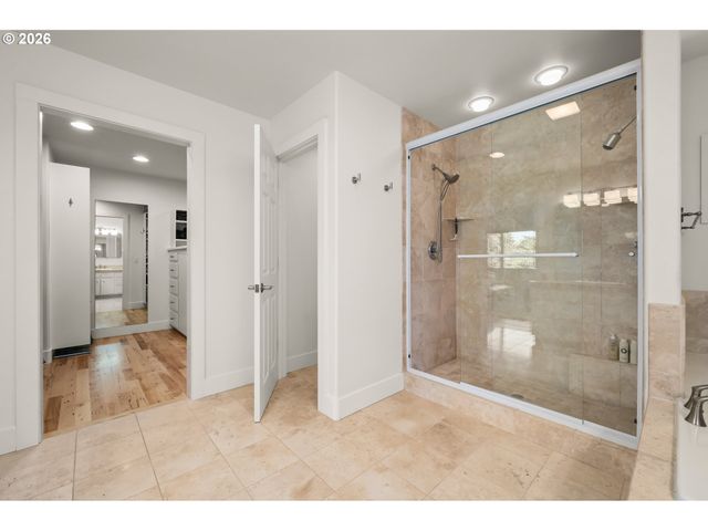 2749 SUNCREST Ave, Eugene, OR 97405