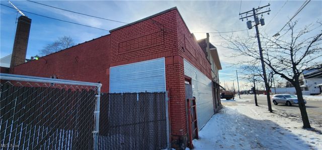 15542 Saint Clair Avenue, Cleveland, OH 44110