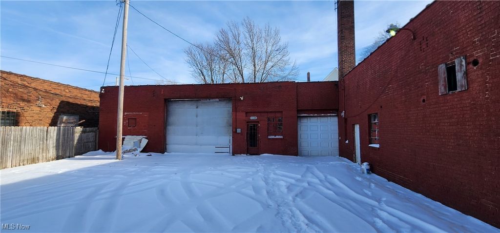 15542 Saint Clair Avenue, Cleveland, OH 44110