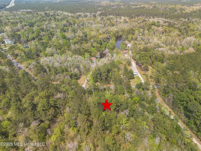 13264 River Road, Gulfport, MS 39503