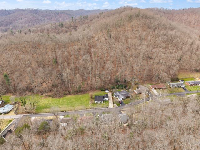 703 Knapp Avenue, Morehead, KY 40351