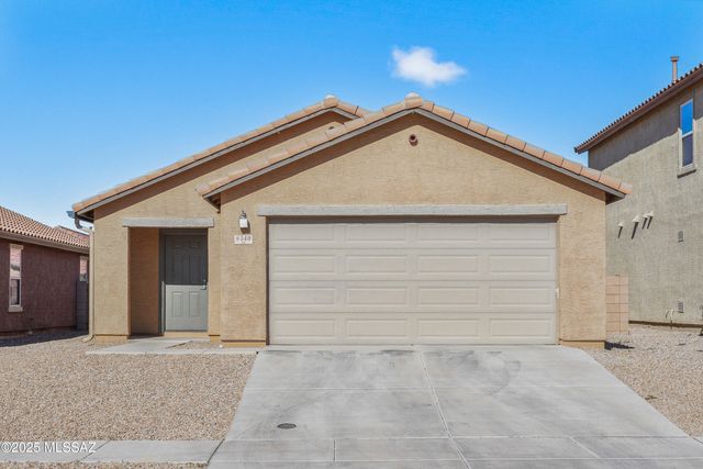 8540 W Magpie Place, Tucson, AZ 85757