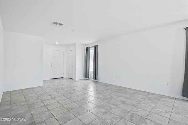 8540 W Magpie Place, Tucson, AZ 85757