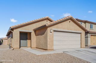 8540 W Magpie Place, Tucson, AZ 85757