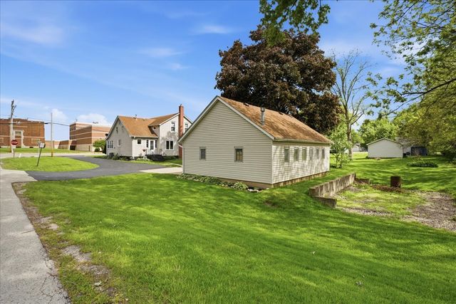 503 S Wells Street, Sandwich, IL 60548