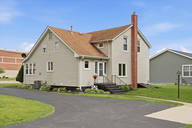 503 S Wells Street, Sandwich, IL 60548