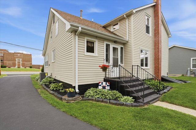 503 S Wells Street, Sandwich, IL 60548