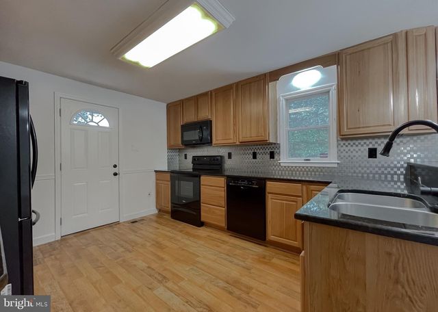 12035 SUSAN LN, Lusby, MD 20657