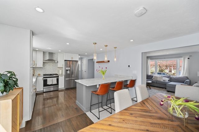 59 Wyvern St, Boston, MA 02131