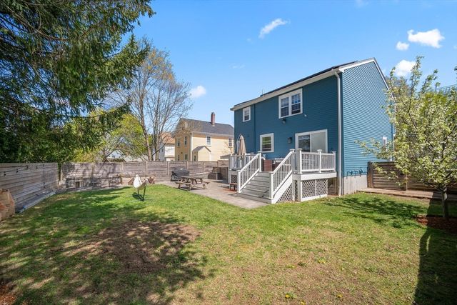 59 Wyvern St, Boston, MA 02131