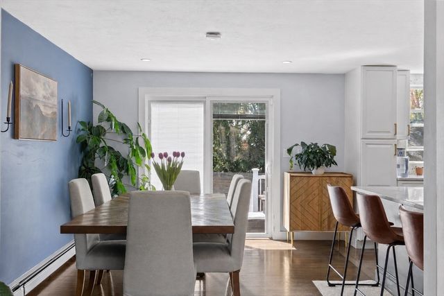 59 Wyvern St, Boston, MA 02131