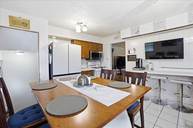 7731 New Jersey Avenue, Hammond, IN 46323
