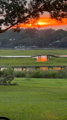 5508 Stonoview Drive, Johns Island, SC 29455
