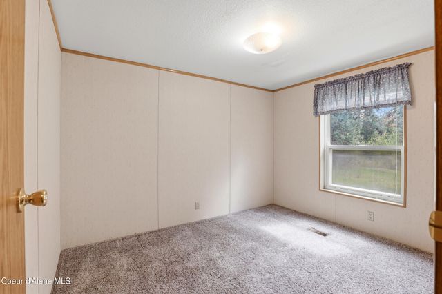 15510 & 18 N Government Way, Hayden, ID 83835