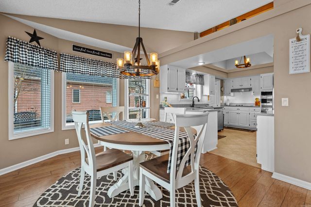 66 Sanchez Way, Hot Springs Village, AR 71909