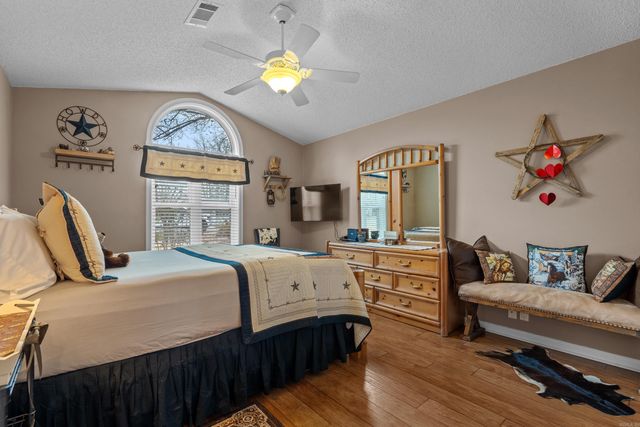 66 Sanchez Way, Hot Springs Village, AR 71909