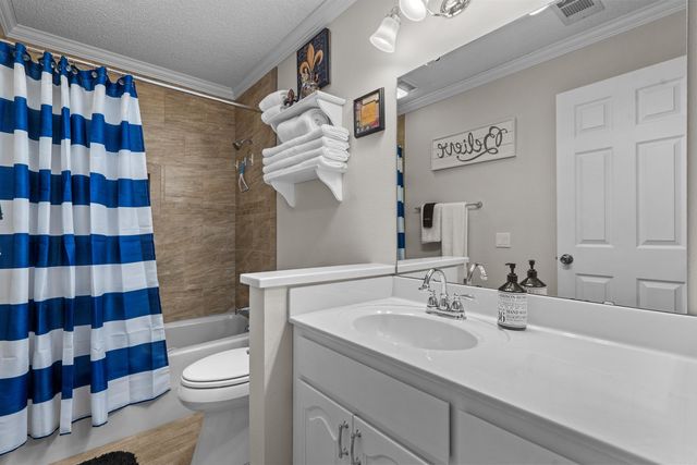 66 Sanchez Way, Hot Springs Village, AR 71909