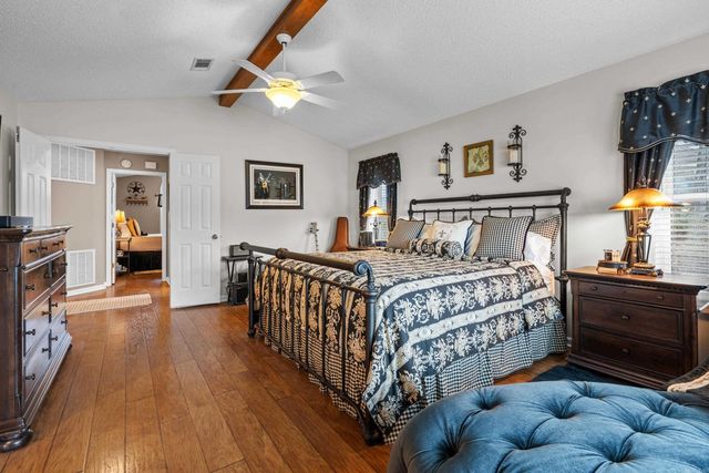 66 Sanchez Way, Hot Springs Village, AR 71909