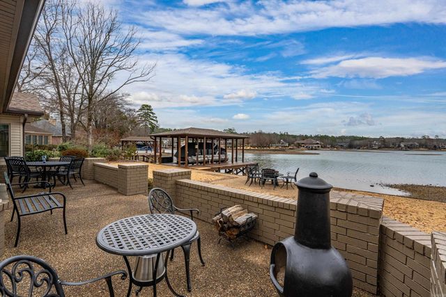 66 Sanchez Way, Hot Springs Village, AR 71909