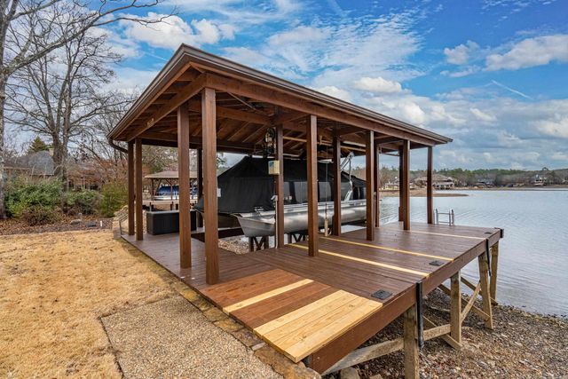 66 Sanchez Way, Hot Springs Village, AR 71909