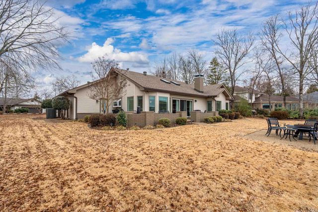 66 Sanchez Way, Hot Springs Village, AR 71909