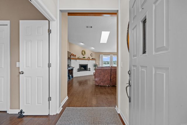 66 Sanchez Way, Hot Springs Village, AR 71909