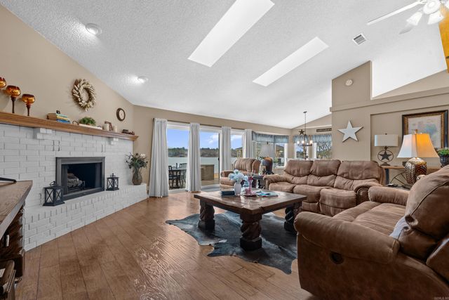 66 Sanchez Way, Hot Springs Village, AR 71909