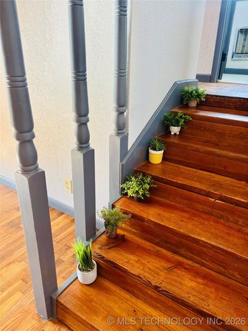 800 W Grand Avenue, Eufaula, OK 74432