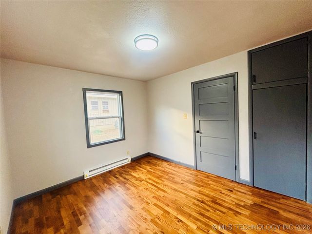 800 W Grand Avenue, Eufaula, OK 74432