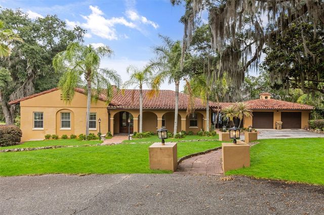 1909 COUNTRY CLUB DRIVE, Eustis, FL 32726